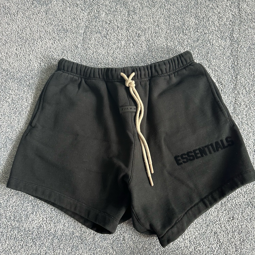 Essential Shorts